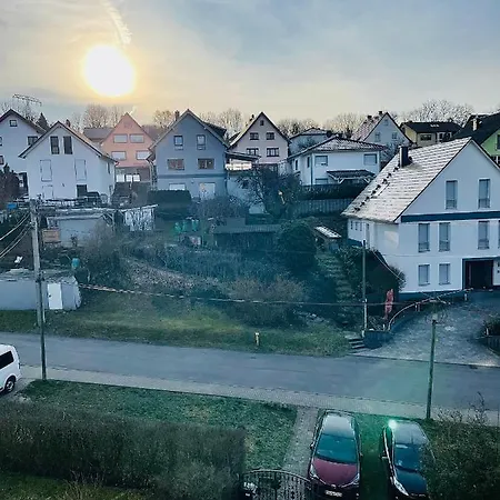 Schöne ruhige Ferienwohnung - in Eisenach mit Kamin - Nahe Karolinentalbrücke Exterior foto