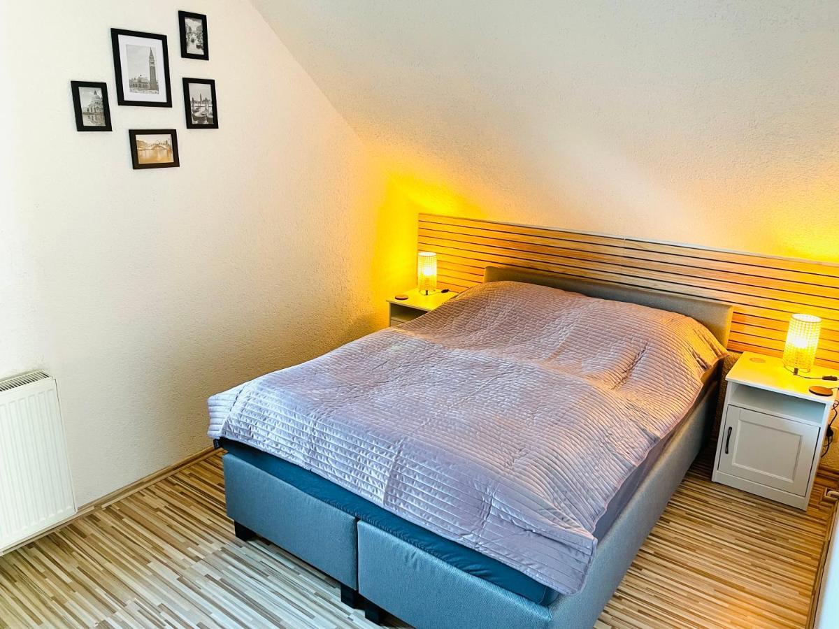 Schöne Ruhige - In Mit Kamin - Nahe Karolinentalbrücke Apartment
